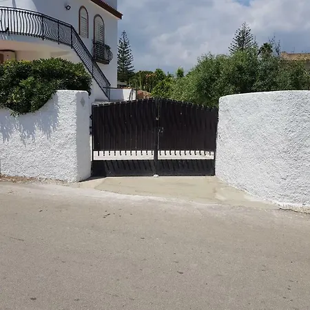 Desymar * Fontane Bianche